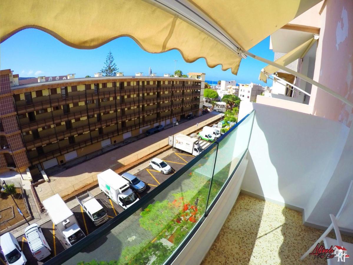 Edificio Abora Appartement Los Cristianos  Buitenkant foto